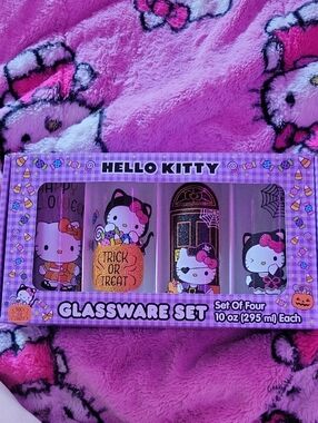 Hello Kitty Halloween Glassware Set - Pink, Black & Orange
